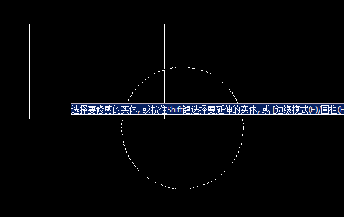 圍欄和窗交命令在CAD中的作用是什么？